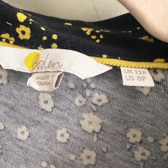 Boden Jersey midi floral shirt dress black with yellow flowers. Belt included - Picture 3 of 5